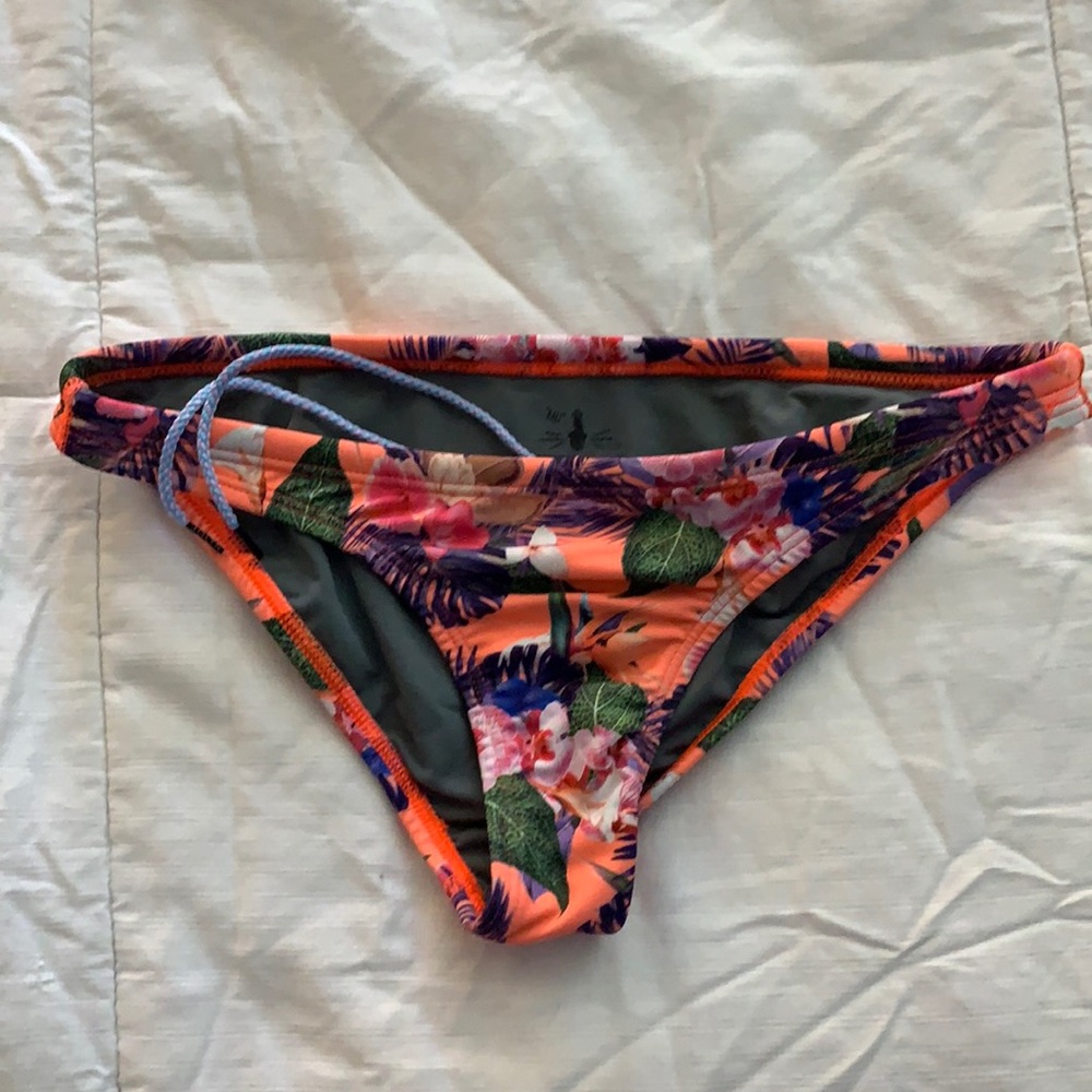 Jolyn bikini bottom